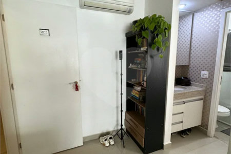Bela Vista - Apartamento na Rua Paim - totalmente reformado