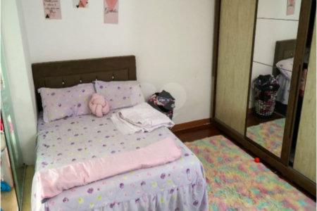 Casa à venda no Jardim Tango/Aricanduva com 3 quartos e 2 banheiros