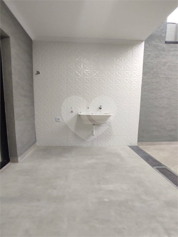 Sobrado à venda na Vila Carrão, 3 quartos (1 suíte)