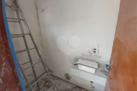 CASA A VENDA NO RESIDENCIAL CAPIVARI EM LOUVEIRA