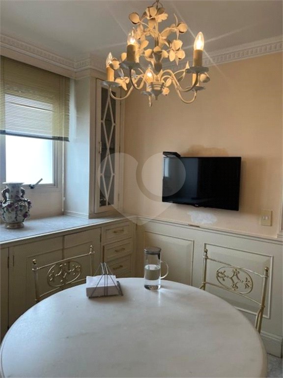 Apartamento à venda com 4 suítes em Santa Cecília, São Paulo, SP