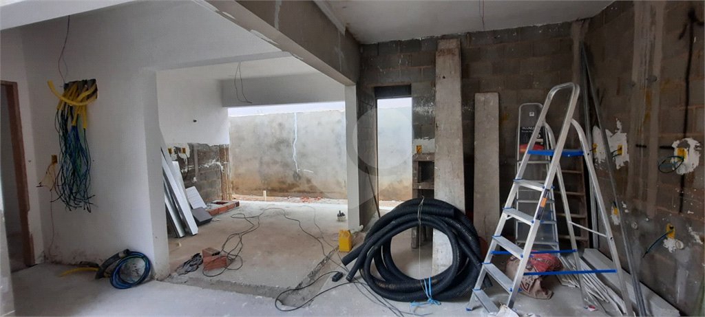 Casa a venda no Condomínio Villeneuve Residencial em São Carlos