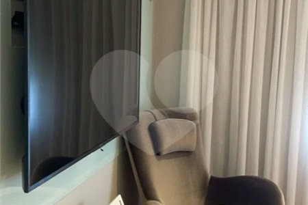 Apartamento na Mooca com 204 m² com vista maravilhosa, sendo 3 suítes e 4vagas.