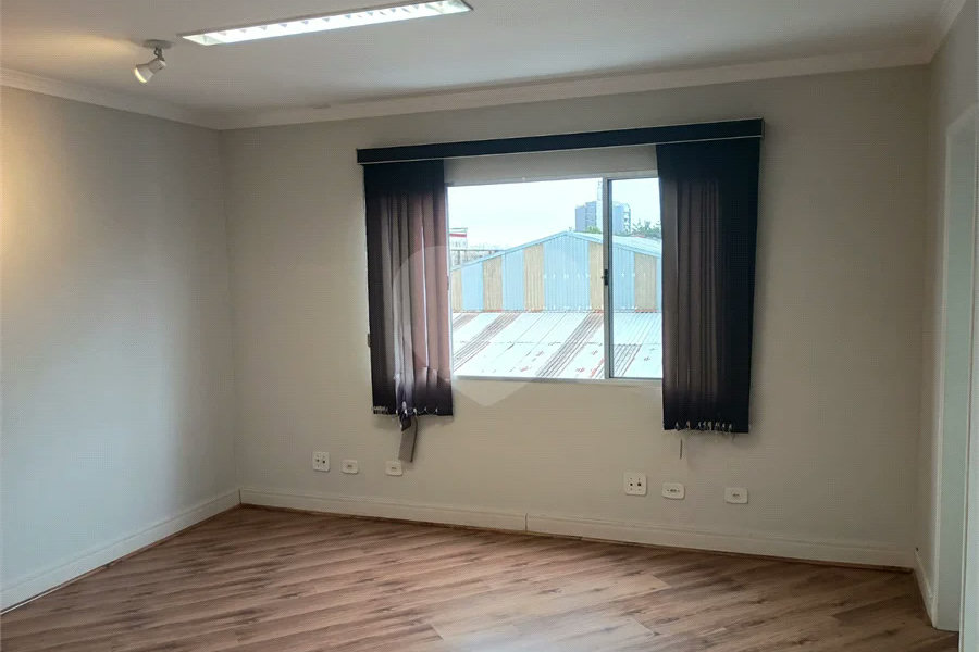 Otimo Conjunto Comercial na Vila Santa Catarina