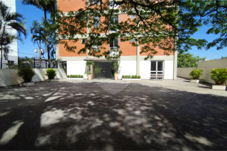 Apartamento à venda na Saúde, com 1 quarto e 1 vaga