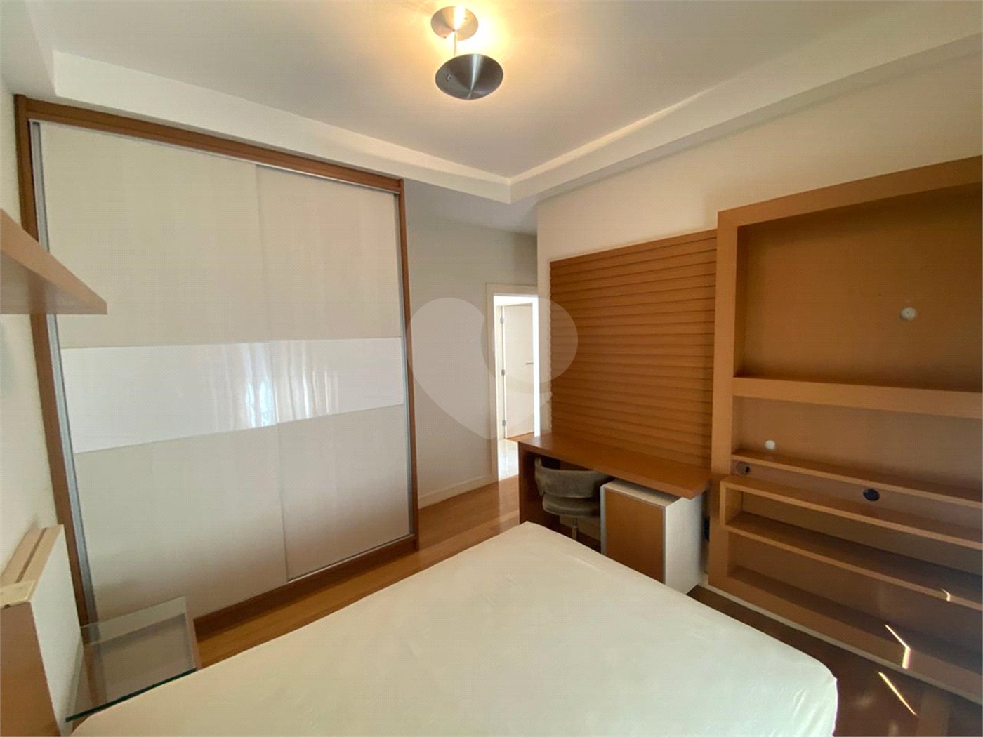 Casa á venda condomínio Damha I