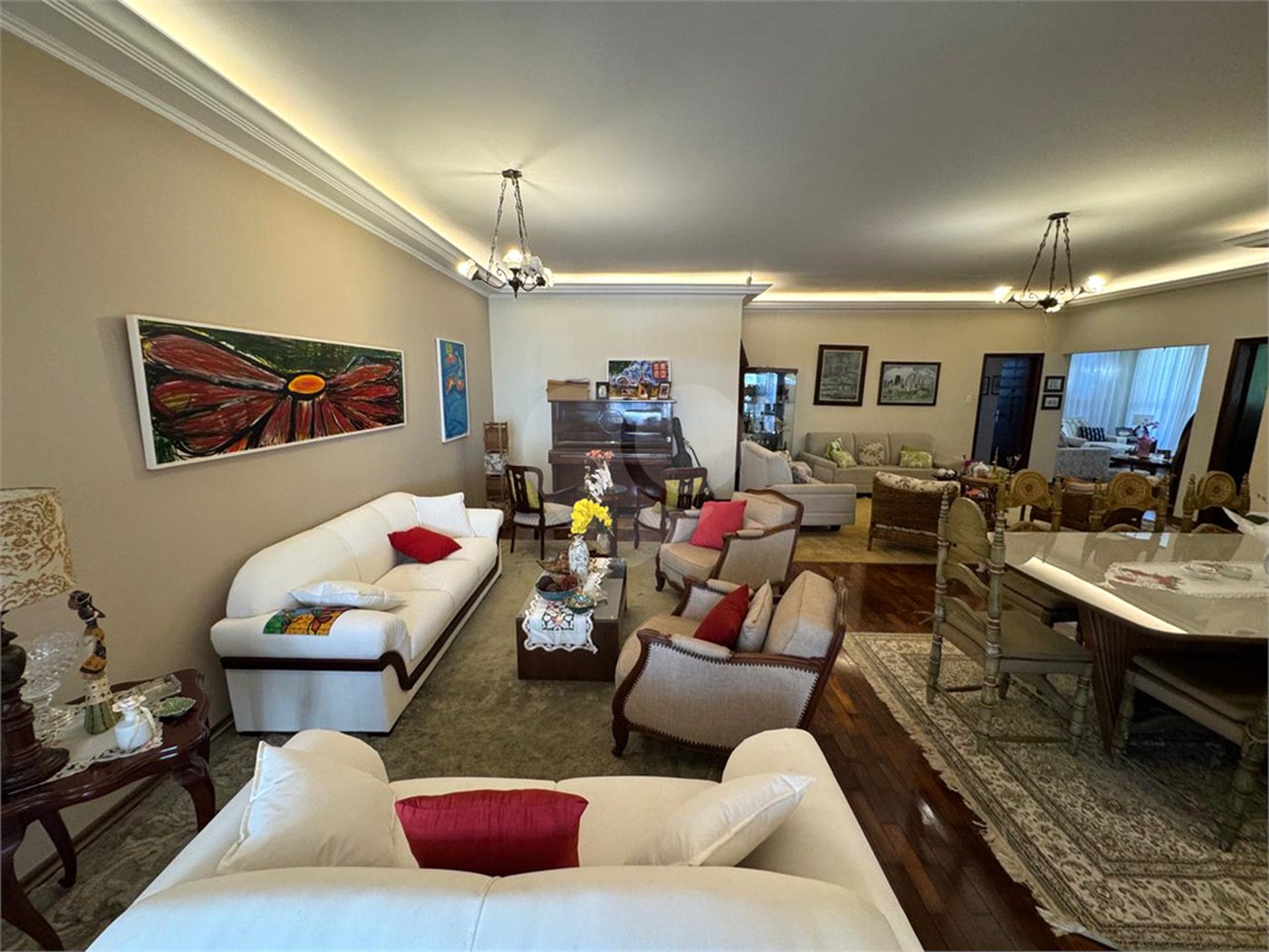 Casa com 4 quartos próxima á Santa Casa
