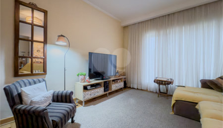 Casa à venda com 3 quartos, sendo 2 suítes, em Jardim da Saúde, São Paulo, SP