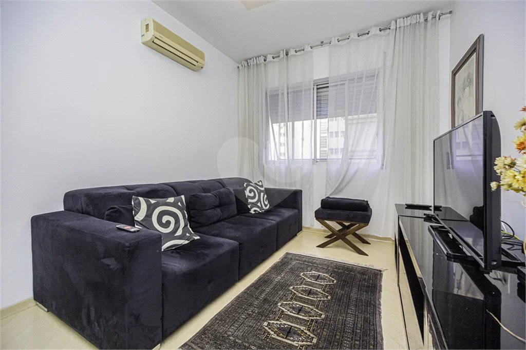 Apartamento á venda em Higienópolis com 212m² 3 dormitórios 1 suíte 2 vagas