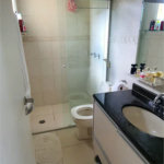 Apartamento luxuoso com 130m2, 3 suítes, 4 vagas.