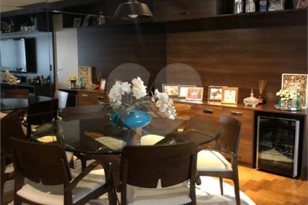 Condomínio Luzes da Mooca Apartamento 204 m² 4 suítes 4 vagas Condominio Clube.