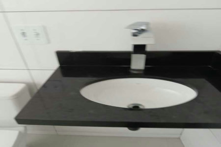Sobrado à venda com 3 quartos, sendo 1 suíte, em Jaguaré, São Paulo - SP