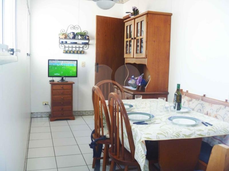Apartamento à venda com 4 quartos, sendo 1 suíte, em Chácara Santo Antônio (zona Sul), São Paulo, SP