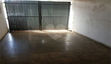 Casa Térrea à venda com 3 quartos em Vila Prado, São Carlos, SP