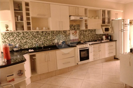 Casa à venda com 2 quartos, sendo 1 suíte, em Loteamento Remanso Campineiro, Hortolândia - SP