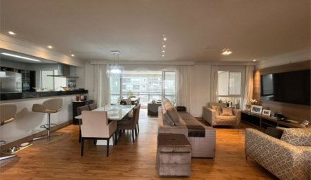 Apartamento à venda com 3 suítes em Bosque da Saúde, São Paulo, SP