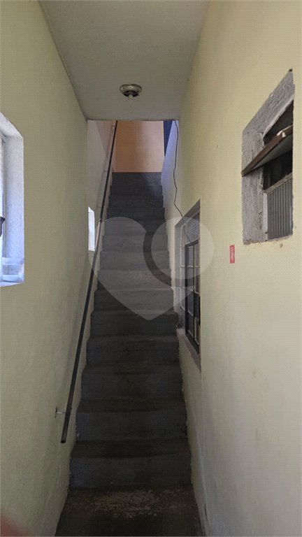 Oportunidade no Centro de Atibaia/SP. SALÃO COMERCIAL 42 M².