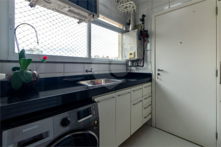 Apartamento de Alto Padrão à Venda na Vila Mariana com 190m², 3 Suítes e Vista para o Parque Ibirapuera