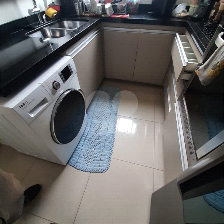 Apartamento no Condomínio Residencial Monte Logan