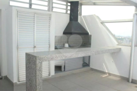 Cobertura com 130m², 3 quartos, sendo 2 suítes, 2 garagens, à venda no Jardim Marajoara