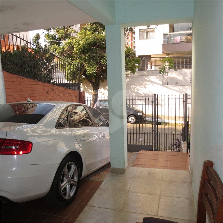 Casa Térrea p/Modernização na Chácara Inglesa - Terreno 10 x 30 - 450 m. metrô Pça da Árvore