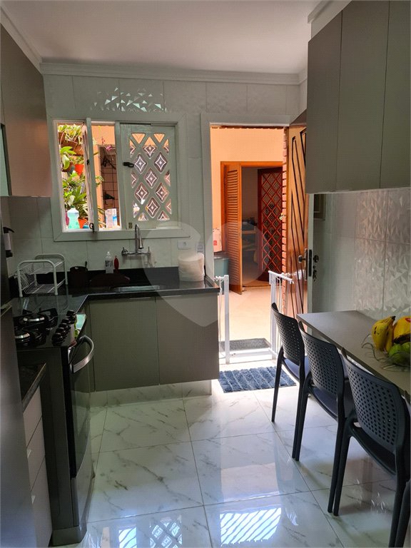 Casa com 3 dorm, 2 suítes, área gourmet, 4 vagas na Mooca