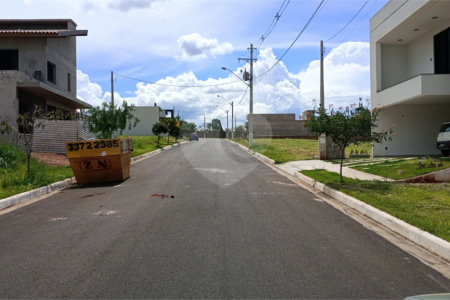 Terreno à venda em Recanto do Sabiá, São Carlos - SP