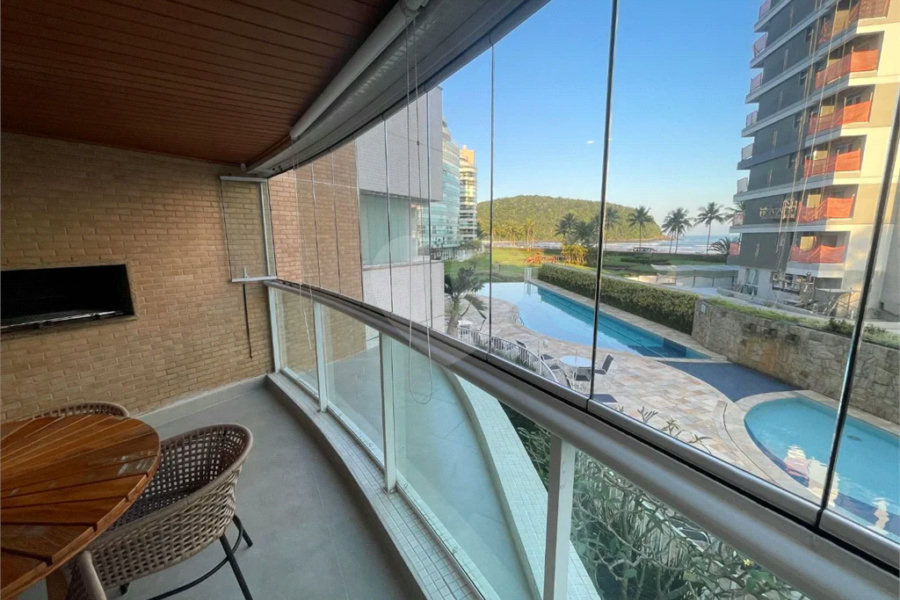 Apartamento à venda com 3 suítes em Riviera de São Lourenço, Bertioga, SP