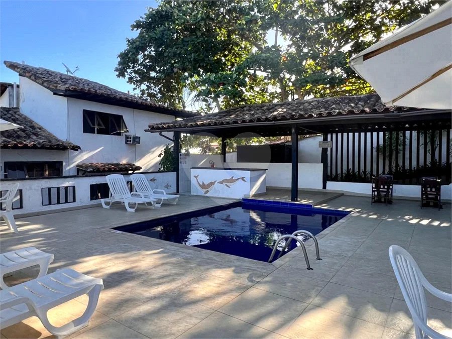 Casa à venda com 2 quartos, sendo 1 suíte, em Geribá, Armação dos Búzios, RJ