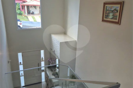 Belíssima Residência de 267 m² com Lazer Privativo no Condomínio Terras do Oriente – Valinhos