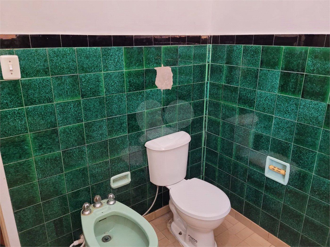 Casa Térrea com 3 dormitórios.