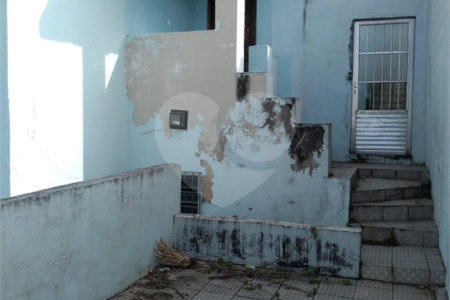 Sobrado à venda na Saúde c/195m2 de construção - 3 quartos/4 banheiros/2 vagas - metrô Santa Cruz