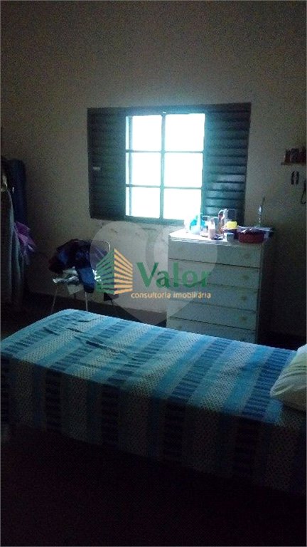 Casa com 3 dormitórios na Vila Prado