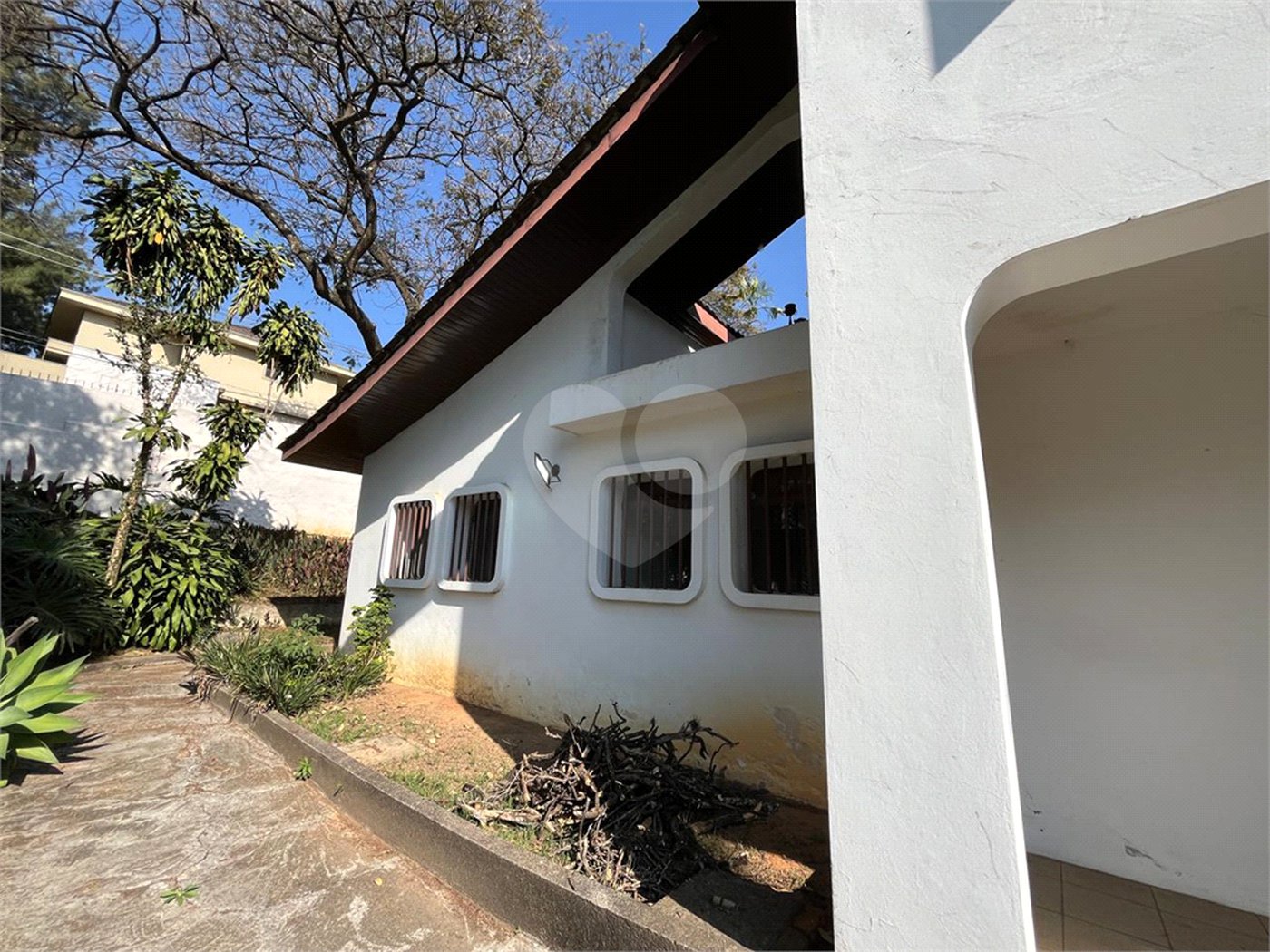 Sobrado à venda com 3 suítes em Tremembé, São Paulo, SP