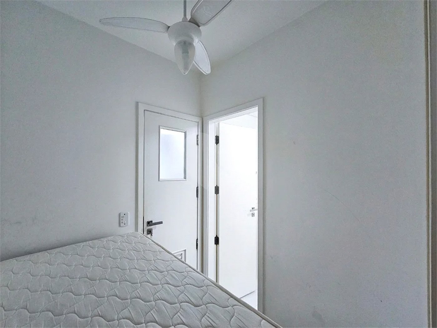 Apartamento à venda com 4 suítes em Riviera de São Lourenço, Bertioga, SP