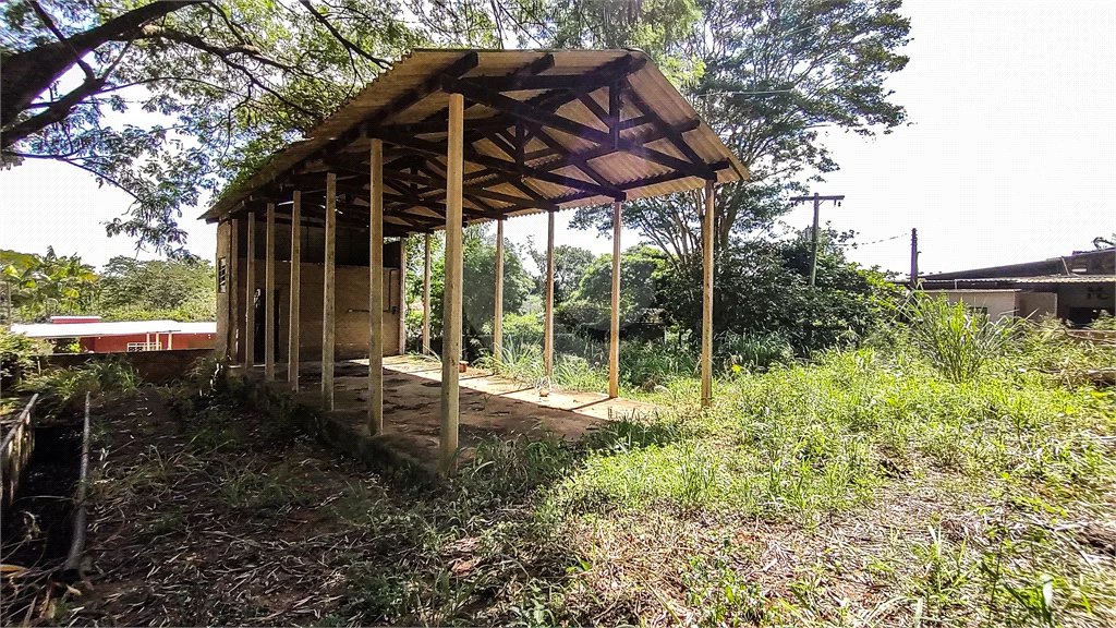 Barracão 700m² na entrada de São João da Boa Vista
