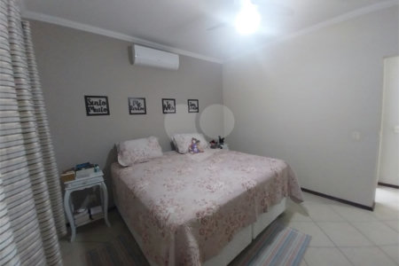 Casa Térrea Disponível para Locação e Venda no Condomínio Vilaggio Capriccio