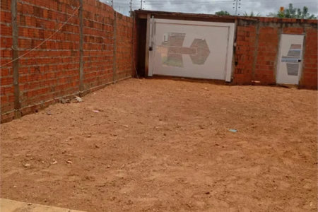 Casa à venda com 2 quartos em Jardim Iracema, Balsas, MA