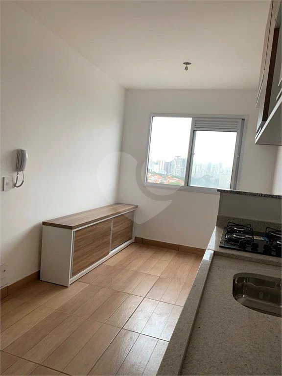 Apartamento à venda com 1 quarto em Jardim Cidália, São Paulo, SP