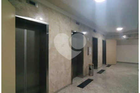 Sala comercial com 43 m² de área útil para locação no Paraíso