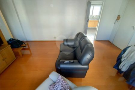 Apartamento para alugar na Vila Mariana, 2 quartos, 2 banheiros, 2 vagas