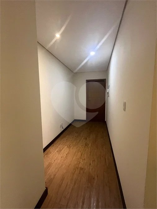 Casa de Alto Padrão à Venda – Condomínio Terra Magna | Indaiatuba/SP - Sofisticação, conforto e funcionalidade. Este magnífico sobrado possui 300 m² de área construída em um terreno de 420 m², com ambientes amplos, integrados e acabamentos de alto padrão. Destaques do imóvel - 4 dormitórios, sendo 3