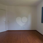 Apartamento residencial para Venda. Oportunidade abaixo do preço, Venha fazer uma visita.