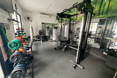 Apartamento com 1 dormitório com 1 vaga de garagem