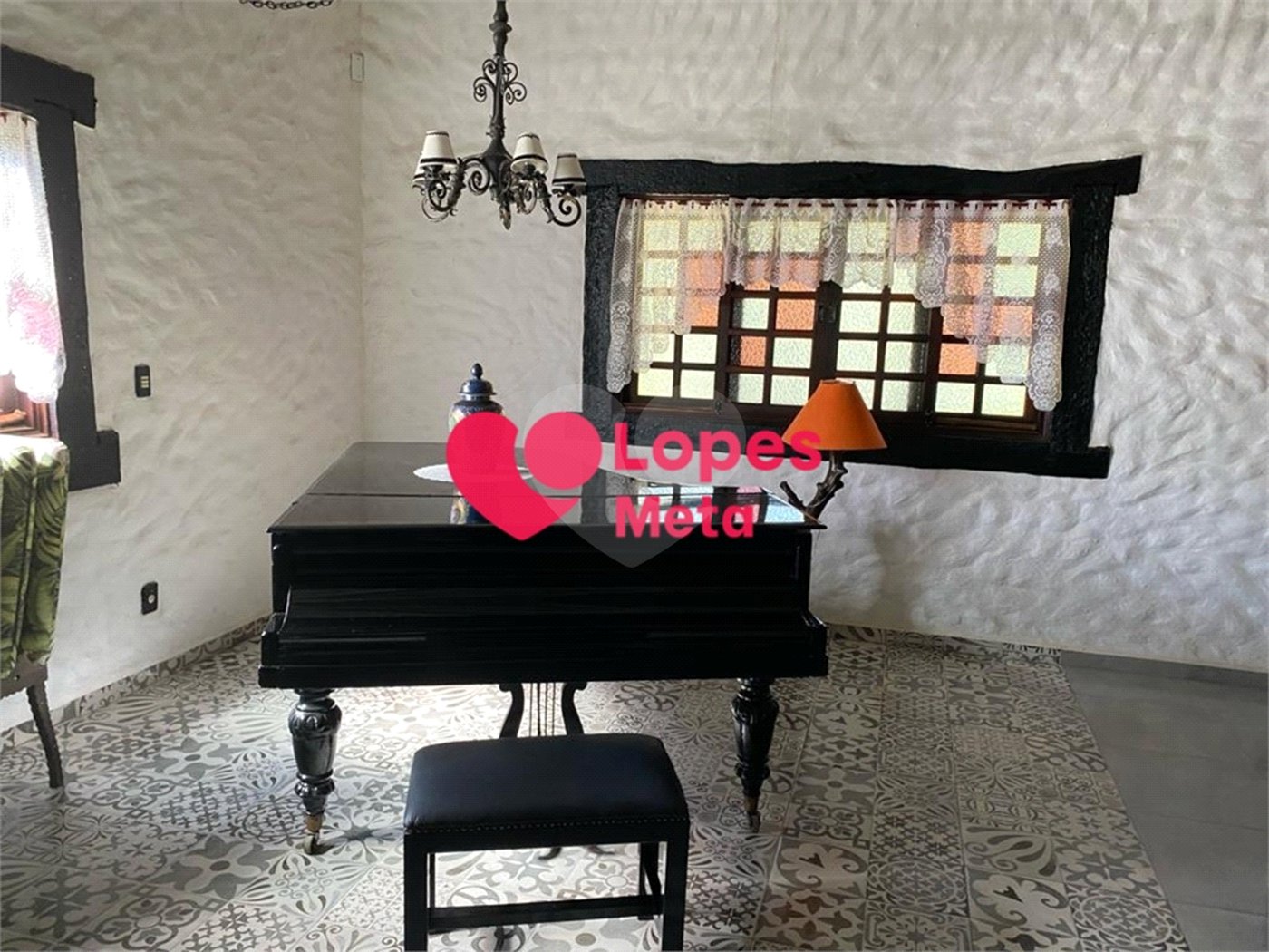 SITIO A VENDA, 33.000,OOM² COM 3 DORMITORIOS 1 SENDO SÚITE, 2 BANHEIROS, BAIRRO BOA VISTA, CAÇAPAVA