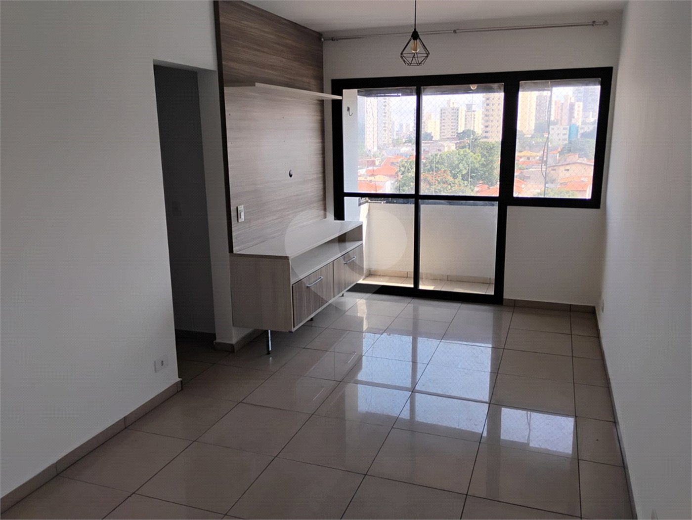 Vende-se apartamento na Vila Mascote