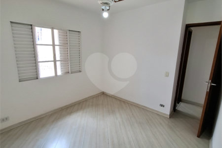 Sobrado à venda com 2 quartos em Interlagos, São Paulo, SP
