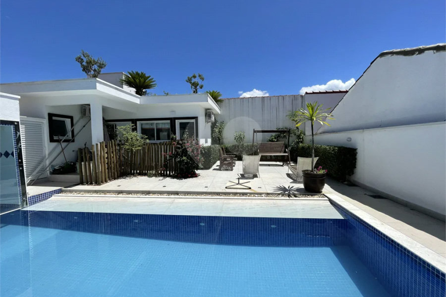 Casa à venda com 6 suítes em Morada da Praia, Bertioga, SP