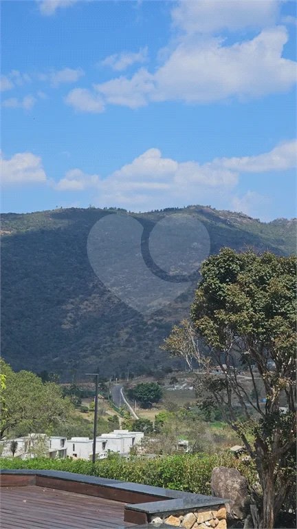 Casa de Alto Padrão com Vista Privilegiada para a Pedra Grande — Atibaia