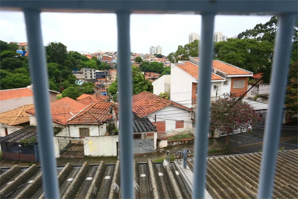 Sobrado à venda com 4 quartos, sendo 1 suíte,  em Vila Sônia, São Paulo, SP